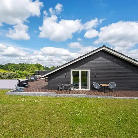 Holiday Evli - 530m From The Sea In Funen Frorup